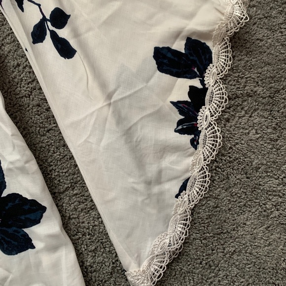 Shein White Long Sleeved Leaves Print Dress - Picture 5 of 9